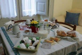 Picone Bed & Breakfast